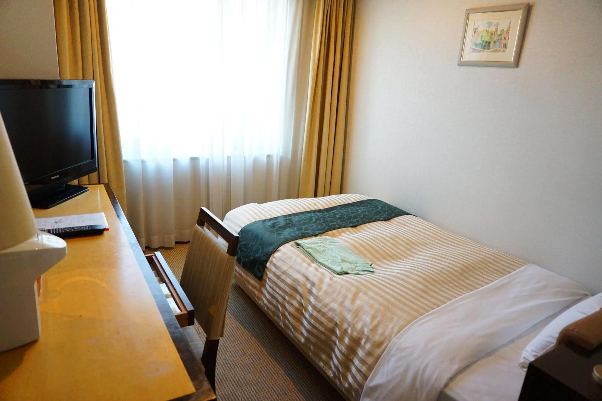 Kkr Hotel Hakata Фукуока Экстерьер фото