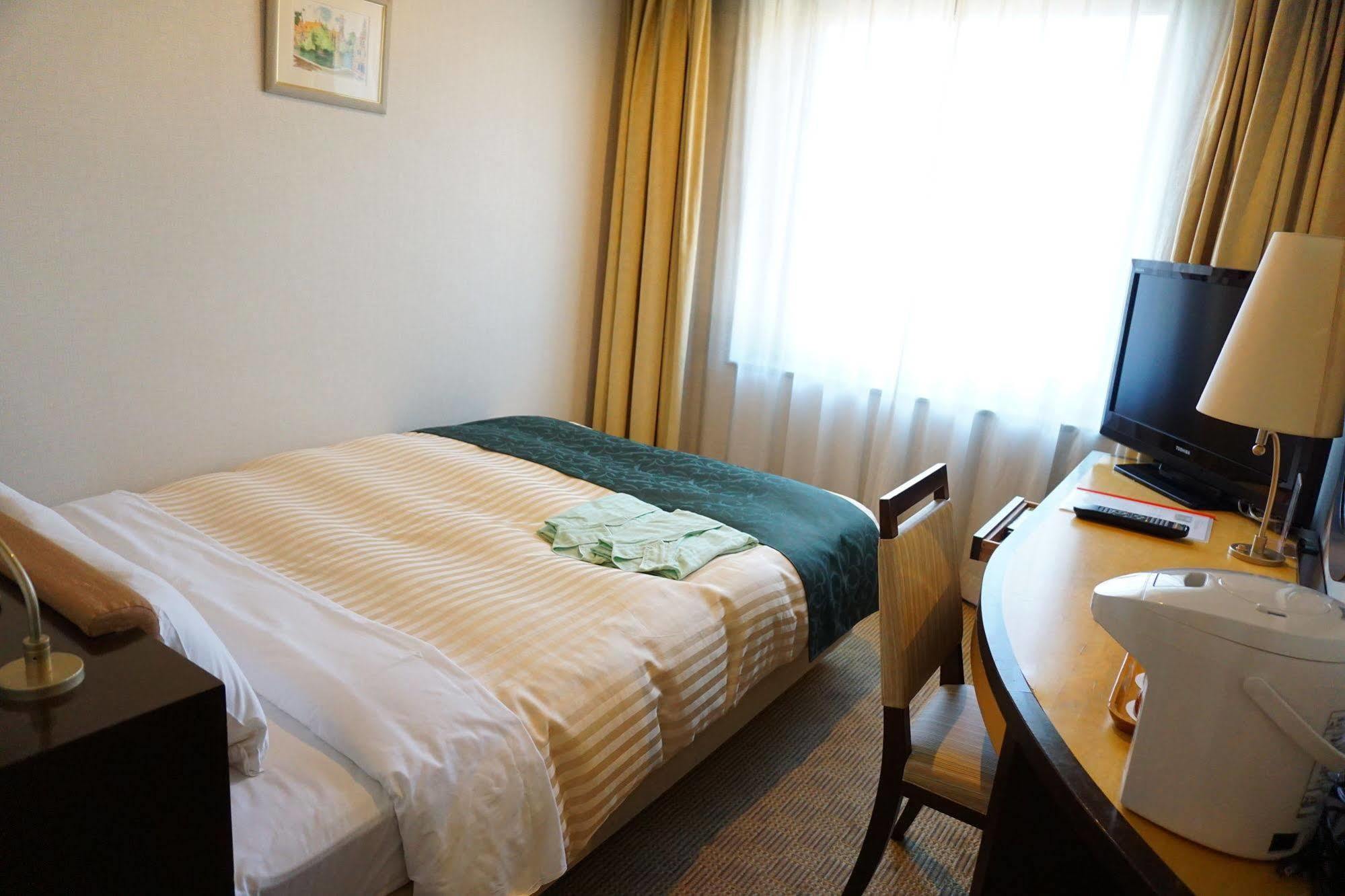 Kkr Hotel Hakata Фукуока Экстерьер фото