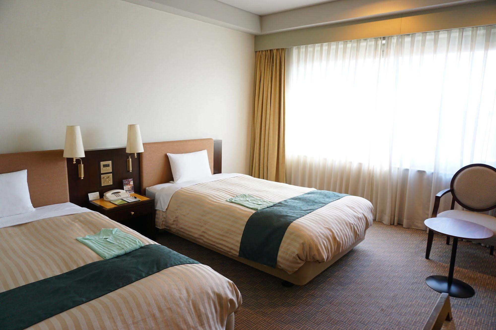 Kkr Hotel Hakata Фукуока Экстерьер фото
